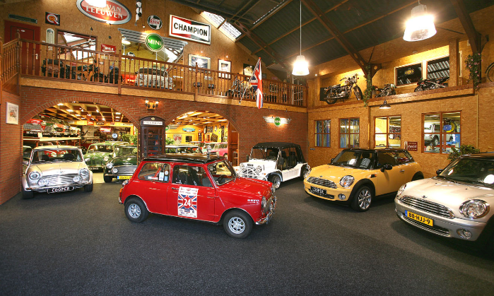 Mini museum showroom